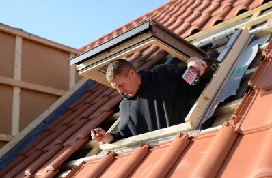 Pose de fenêtres de toit Velux à Connangles